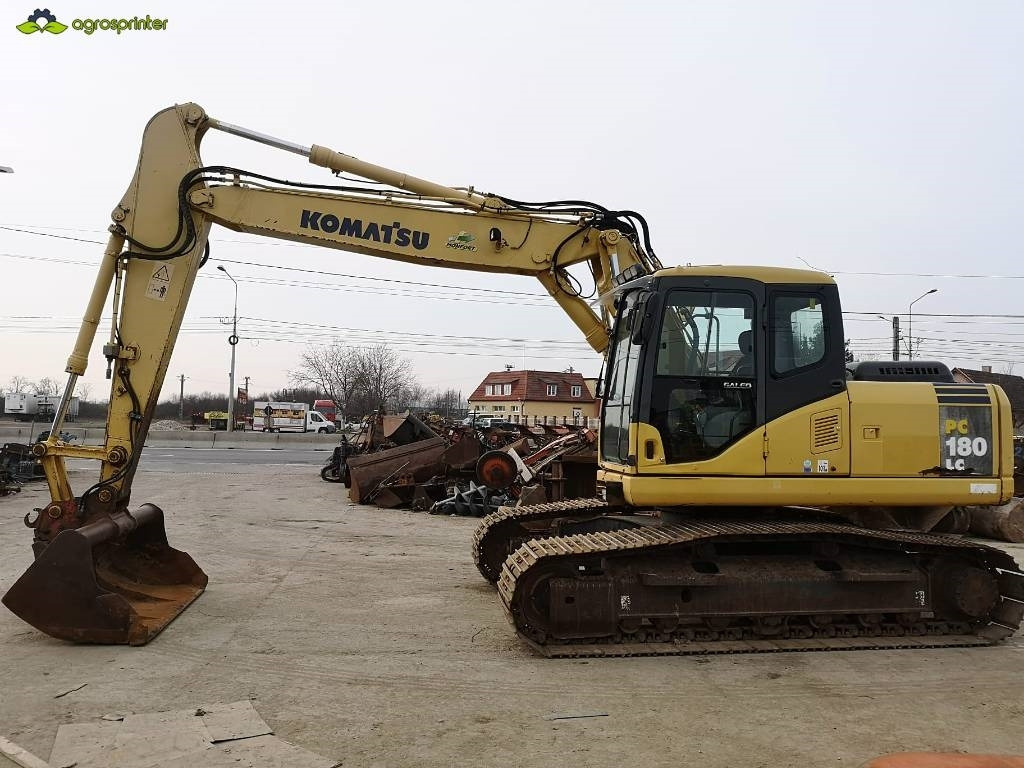 Komatsu PC180LC-7K - حفار زاحف: صورة 2 Komatsu PC180LC-7K - حفار زاحف: صورة 2
