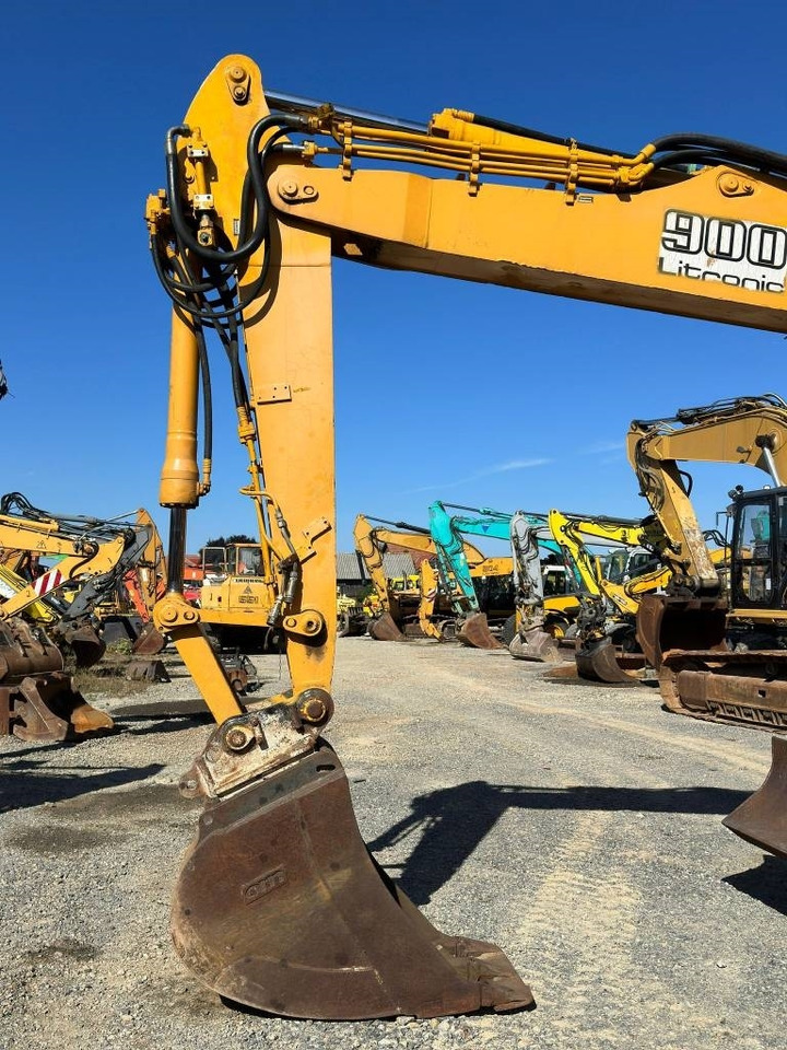 Liebherr A 900 B - حفار ذو عجلات: صورة 5 Liebherr A 900 B - حفار ذو عجلات: صورة 5