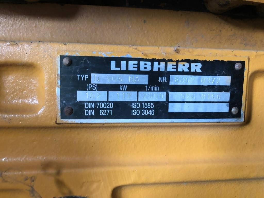 Liebherr Engine D 906 - محرك - آلات الإنشاء: صورة 4 Liebherr Engine D 906 - محرك - آلات الإنشاء: صورة 4