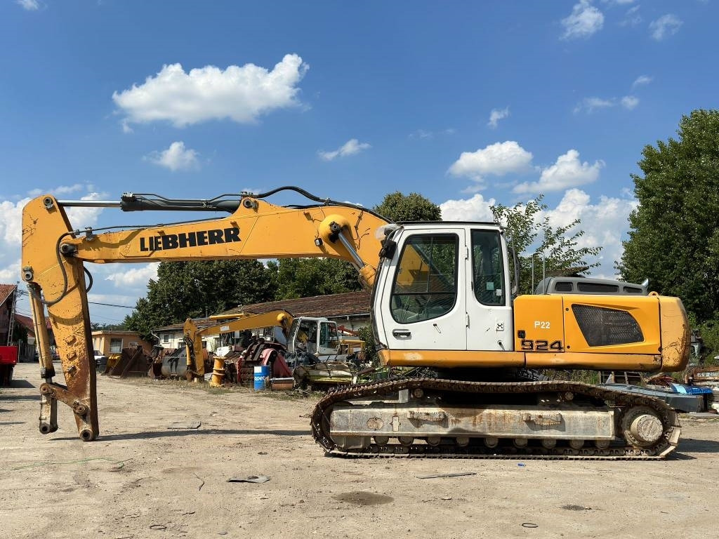 Liebherr R 924 C - حفار زاحف: صورة 2 Liebherr R 924 C - حفار زاحف: صورة 2