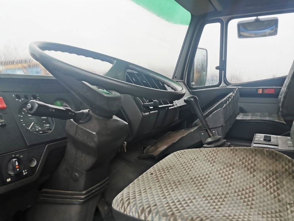 Mercedes-Benz 2426  - فراغ شاحنة: صورة 5 Mercedes-Benz 2426  - فراغ شاحنة: صورة 5
