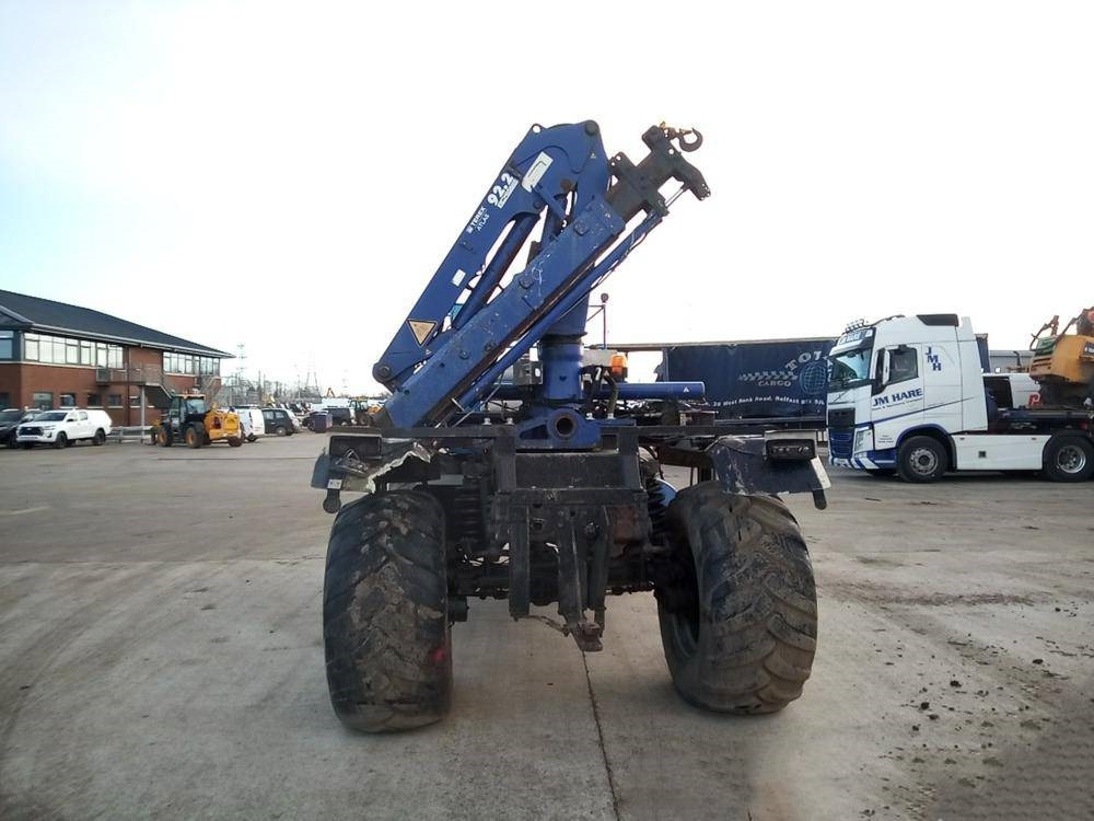 Mercedes-Benz Unimog - شاحنة كرين: صورة 5 Mercedes-Benz Unimog - شاحنة كرين: صورة 5