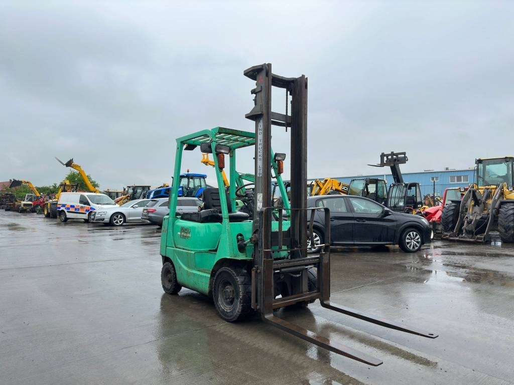 Mitsubishi FD15 - رافعة شوكية ديزل: صورة 2 Mitsubishi FD15 - رافعة شوكية ديزل: صورة 2