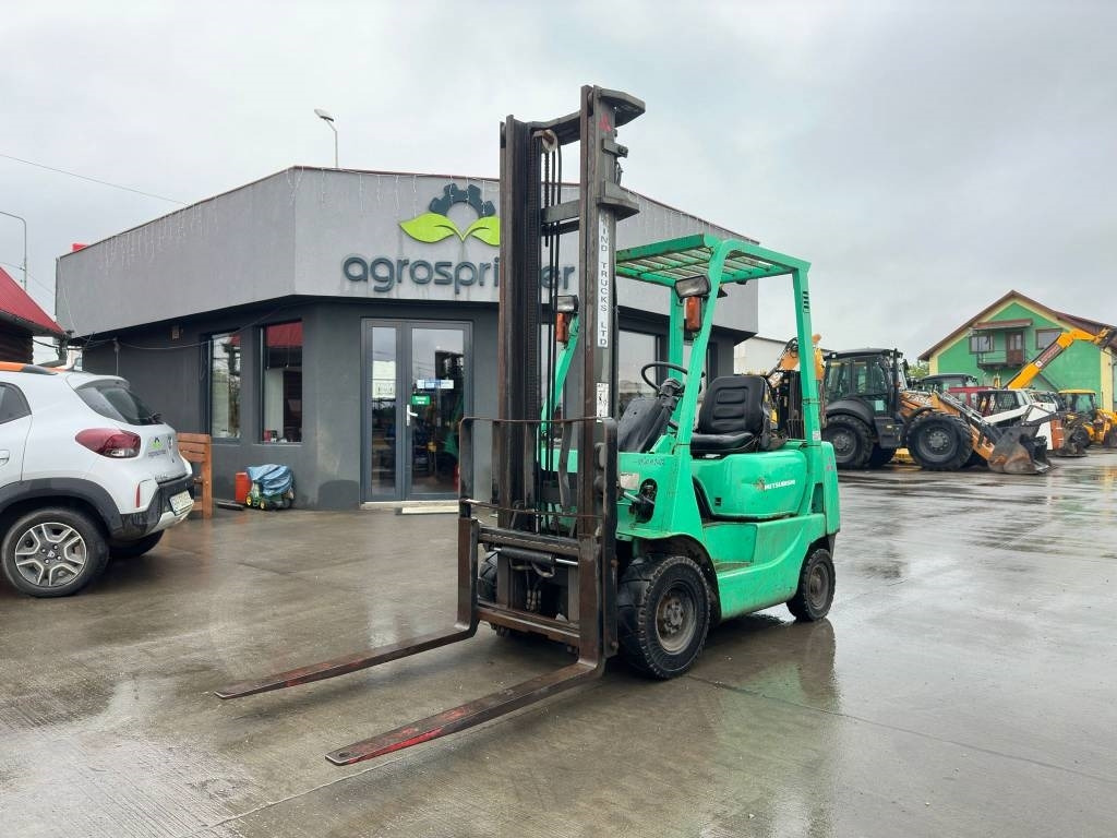 Mitsubishi FD15 - رافعة شوكية ديزل: صورة 1 Mitsubishi FD15 - رافعة شوكية ديزل: صورة 1