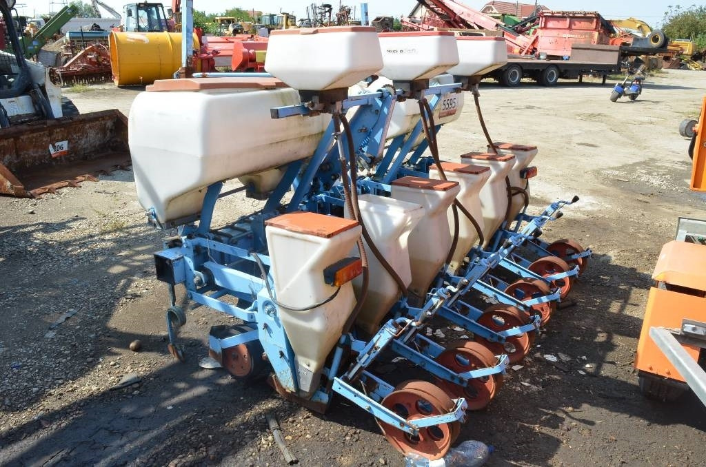 Monosem NG PLUS 6 - آلة البذر الدقيق: صورة 3 Monosem NG PLUS 6 - آلة البذر الدقيق: صورة 3