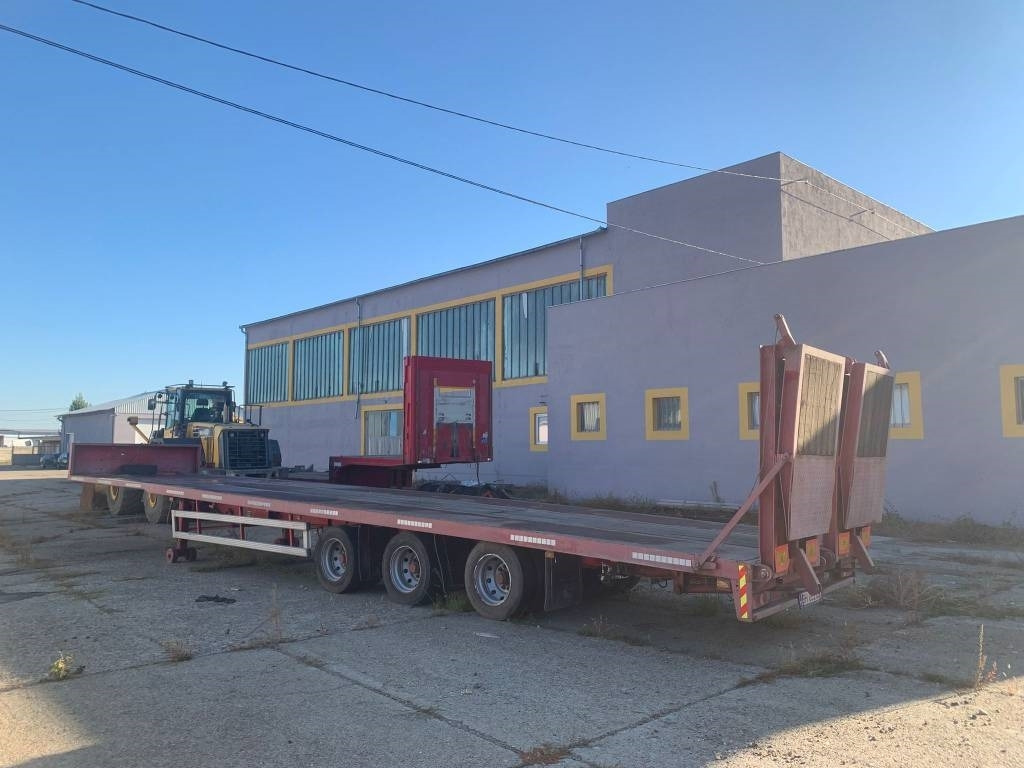 Montracon 3 Axles - نصف مقطورة بلودر منخفض: صورة 2 Montracon 3 Axles - نصف مقطورة بلودر منخفض: صورة 2