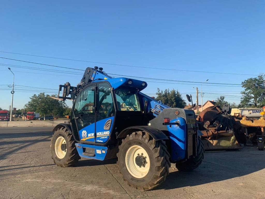 New Holland LM 5040 - آلة رفع ونقل تلسكوبية: صورة 4 New Holland LM 5040 - آلة رفع ونقل تلسكوبية: صورة 4
