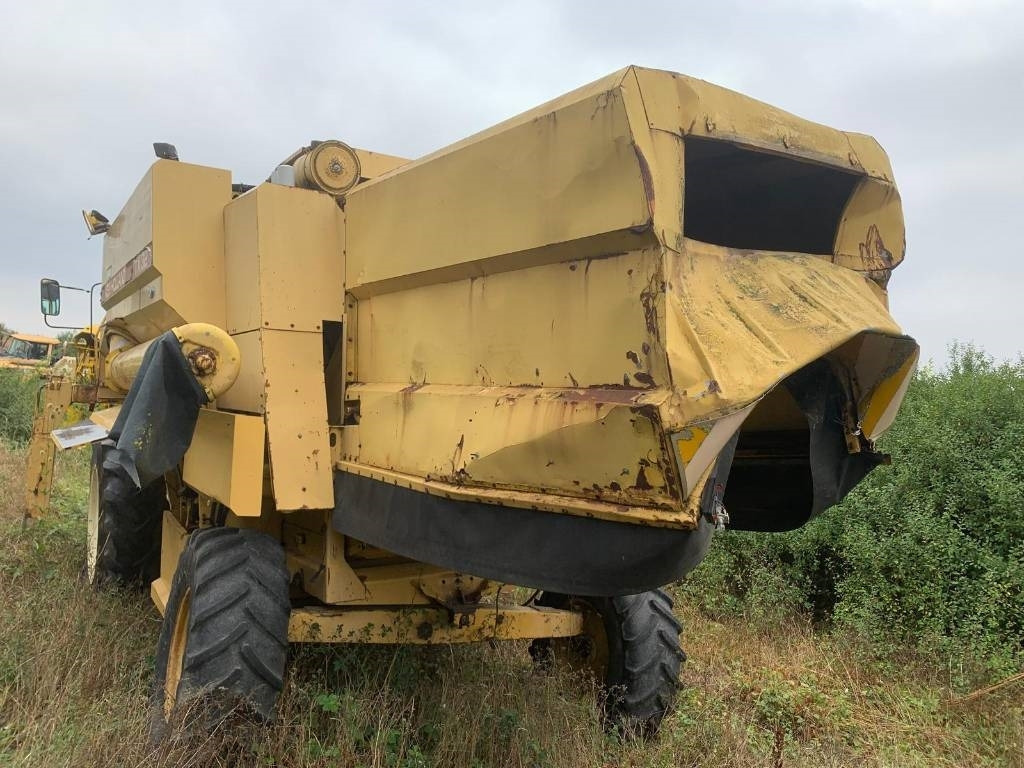 New Holland TX 32 - حصادة: صورة 5 New Holland TX 32 - حصادة: صورة 5
