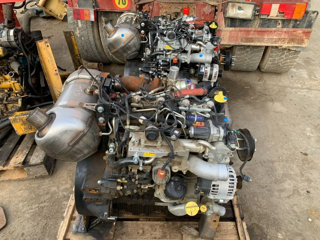 Perkins 904J-E28TA ENGINE - محرك - آلات الإنشاء: صورة 3 Perkins 904J-E28TA ENGINE - محرك - آلات الإنشاء: صورة 3