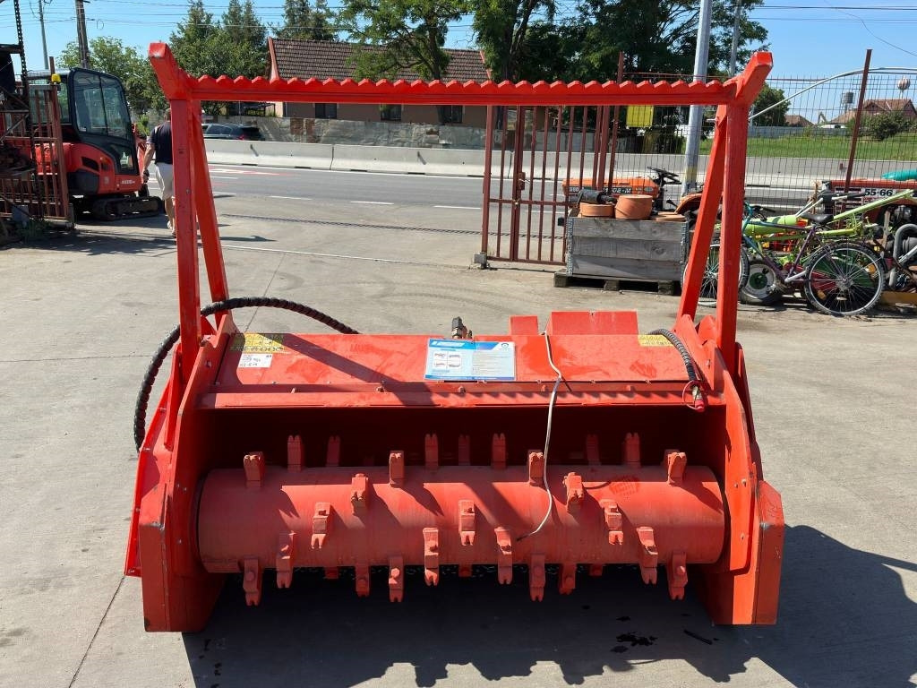 Topcat SSFM81 NEW FORESTRY MULCHER - ماكينات قطع الحشائش الغابات: صورة 1 Topcat SSFM81 NEW FORESTRY MULCHER - ماكينات قطع الحشائش الغابات: صورة 1