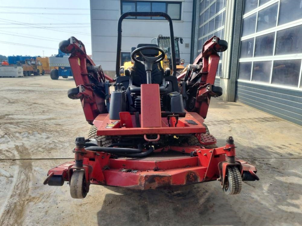 Toro GROUNDSMASTER 30410 - جزازة عشب الحدائق: صورة 5 Toro GROUNDSMASTER 30410 - جزازة عشب الحدائق: صورة 5