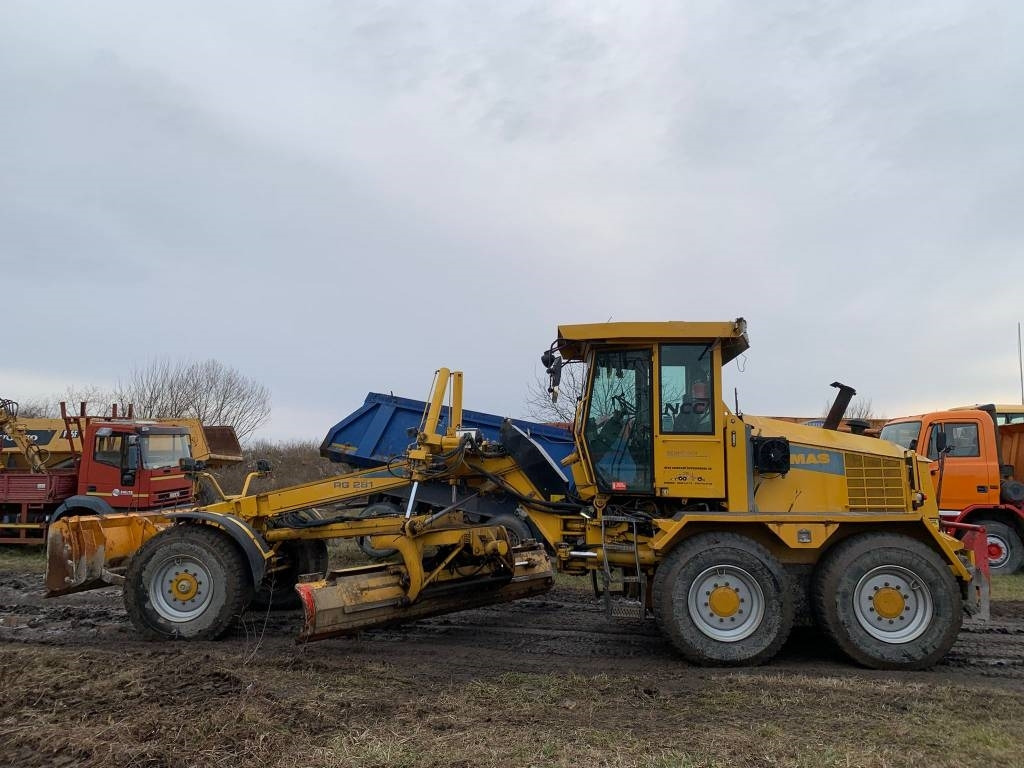 Vammas RG 281 - ماكينة تسوية: صورة 2 Vammas RG 281 - ماكينة تسوية: صورة 2