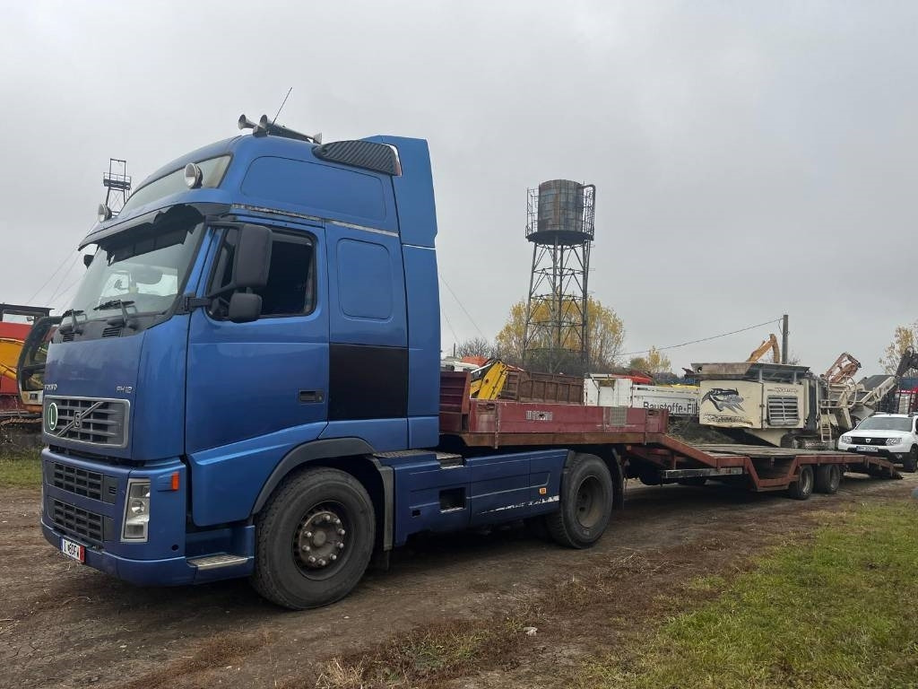 Volvo FH 12 460 - شاحنة صندوقية: صورة 2 Volvo FH 12 460 - شاحنة صندوقية: صورة 2