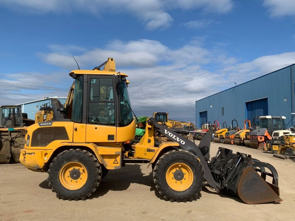 Volvo L 35 G - اللودر بعجل: صورة 3 Volvo L 35 G - اللودر بعجل: صورة 3