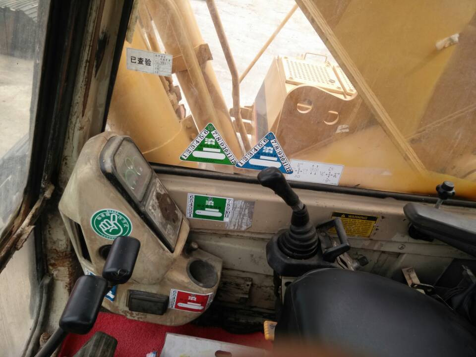 Caterpillar 330BL - حفار زاحف: صورة 3 Caterpillar 330BL - حفار زاحف: صورة 3