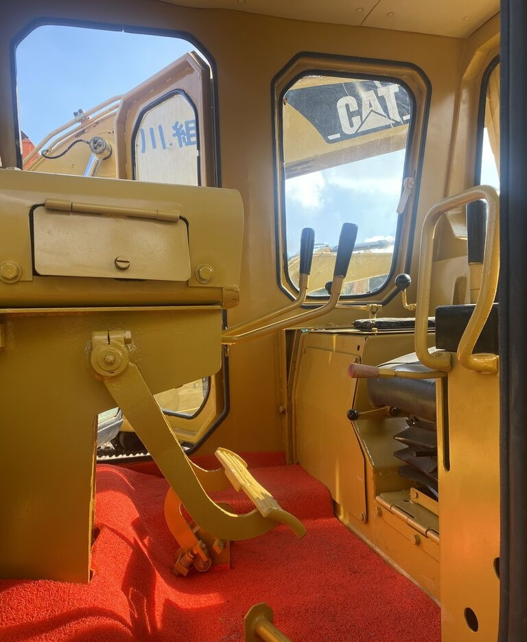Caterpillar D8K - بلدوزر: صورة 5 Caterpillar D8K - بلدوزر: صورة 5
