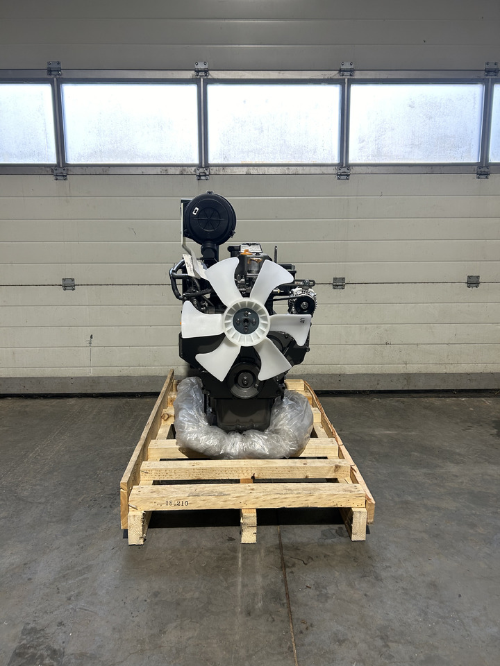 محرك - آلات الإنشاء للبيع  Yanmar 4TNV98: صورة 6