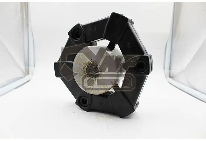 Factory High Pressure Resistance ZX17U-2 4440032 Flexible Rubber Coupling for Excavator Caterpillar - القابض و قطع الغيار: صورة 1 Factory High Pressure Resistance ZX17U-2 4440032 Flexible Rubber Coupling for Excavator Caterpillar - القابض و قطع الغيار: صورة 1