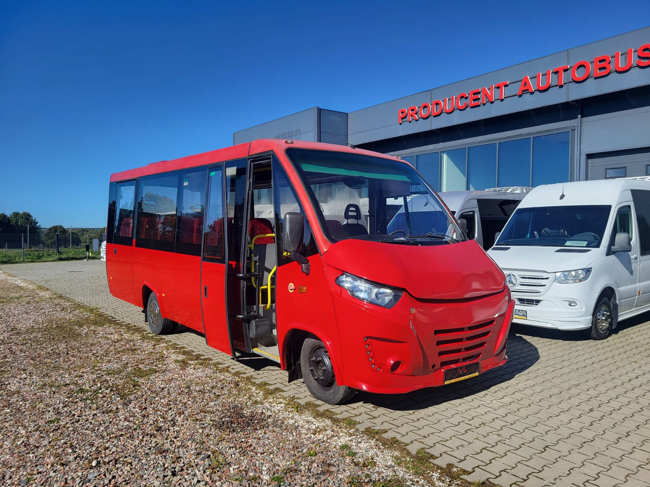IVECO Daily Kapena- 35 Miejsc - حافلة صغيرة, ميكروباص: صورة 1 IVECO Daily Kapena- 35 Miejsc - حافلة صغيرة, ميكروباص: صورة 1