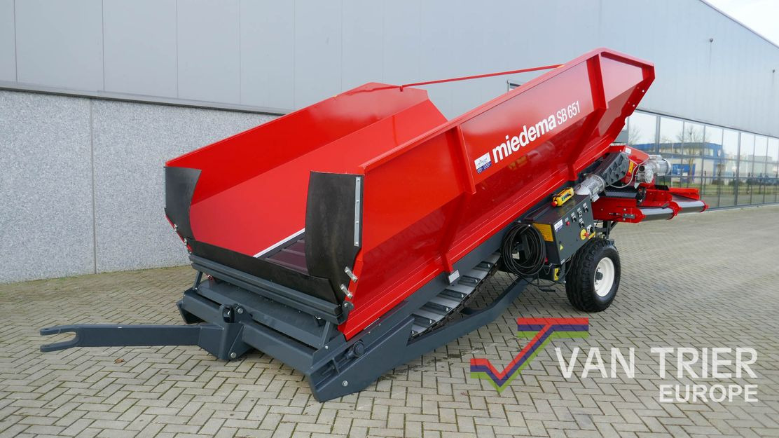 Miedema SB651 Receiving hopper - معدات تخزين: صورة 1 Miedema SB651 Receiving hopper - معدات تخزين: صورة 1