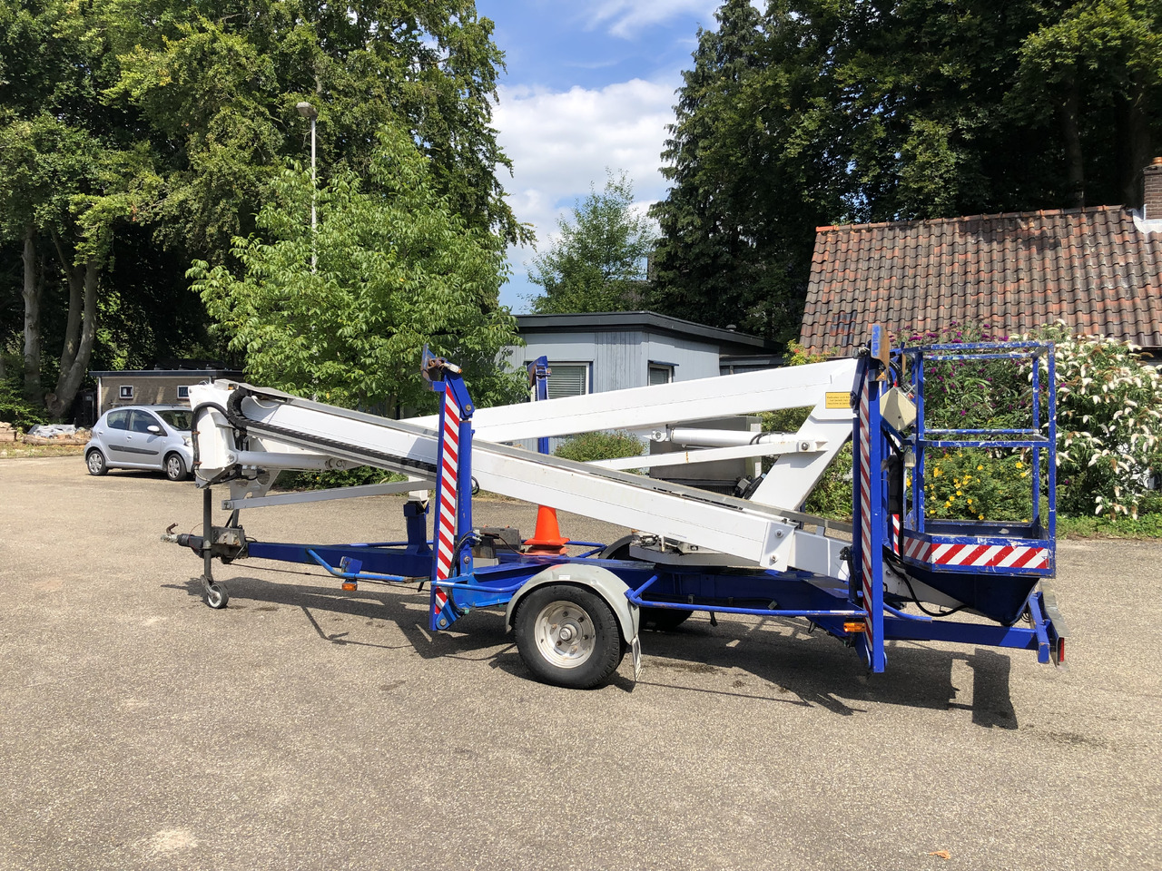 Custer R17EHS 2002 230V trailer mounted platform R17 - منصة العمل الجوية مقطورة: صورة 2 Custer R17EHS 2002 230V trailer mounted platform R17 - منصة العمل الجوية مقطورة: صورة 2
