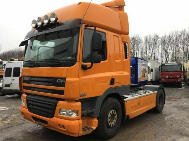DAF CF85-410 G.Haus 2xBett ZF/Schalter 2-Kreishydr - مقطورة السحب: صورة 4 DAF CF85-410 G.Haus 2xBett ZF/Schalter 2-Kreishydr - مقطورة السحب: صورة 4