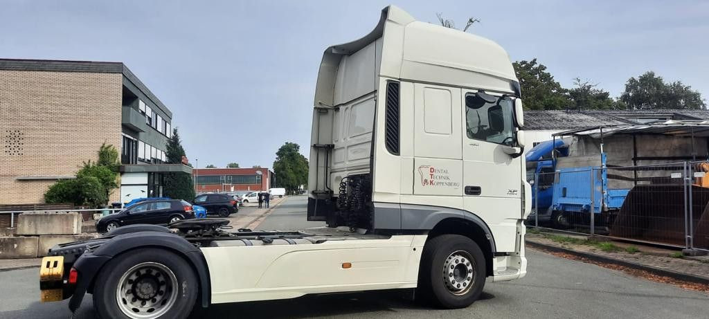 DAF XF 106/460 SSC Vollausstattung - مقطورة السحب: صورة 3 DAF XF 106/460 SSC Vollausstattung - مقطورة السحب: صورة 3