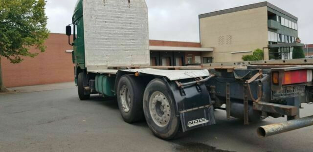 DAF XF105-460Super Spacs Cap G.Haus/Hoch Retarder - شاحنة بهيكل معدني للمقصورة: صورة 5 DAF XF105-460Super Spacs Cap G.Haus/Hoch Retarder - شاحنة بهيكل معدني للمقصورة: صورة 5