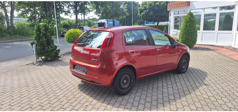 Fiat Punto - سيارة: صورة 3 Fiat Punto - سيارة: صورة 3