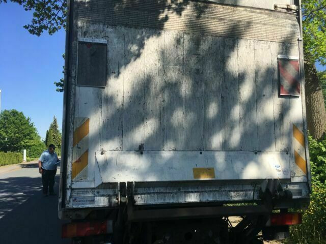 Iveco ML120 E22 Kühlkoffer LBW Deutsche Maschine - شاحنة ذات مبرد: صورة 4 Iveco ML120 E22 Kühlkoffer LBW Deutsche Maschine - شاحنة ذات مبرد: صورة 4