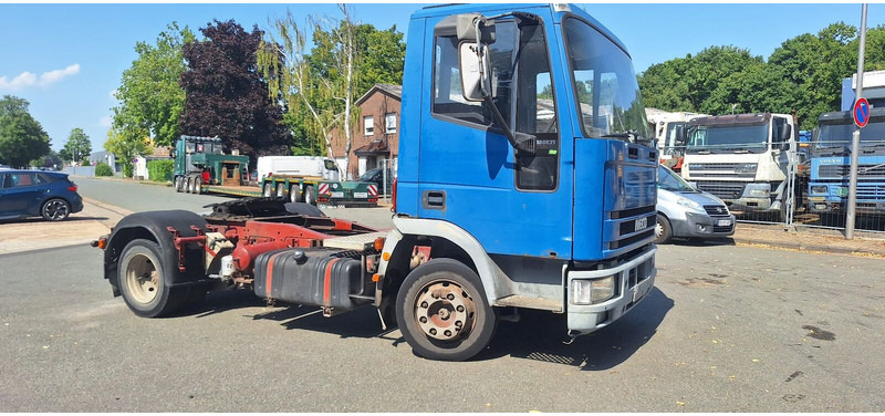 Iveco ML80E21 - مقطورة السحب: صورة 1 Iveco ML80E21 - مقطورة السحب: صورة 1