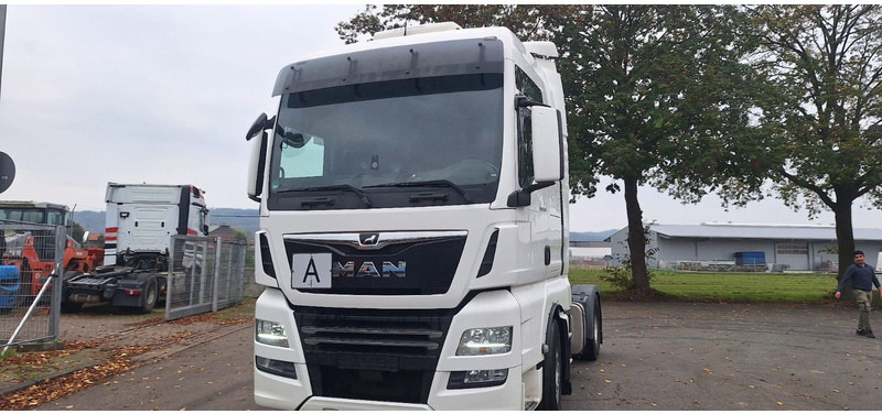 MAN 18.500 TGX SZM XXL - مقطورة السحب: صورة 2 MAN 18.500 TGX SZM XXL - مقطورة السحب: صورة 2
