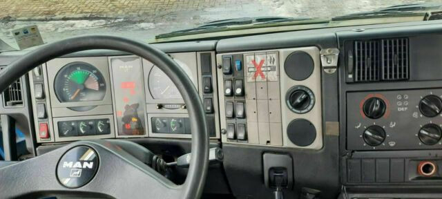 MAN 26.314K 6x2 Blatt/Luft Diff/Sperre - شاحنة برافعة خطافية: صورة 5 MAN 26.314K 6x2 Blatt/Luft Diff/Sperre - شاحنة برافعة خطافية: صورة 5