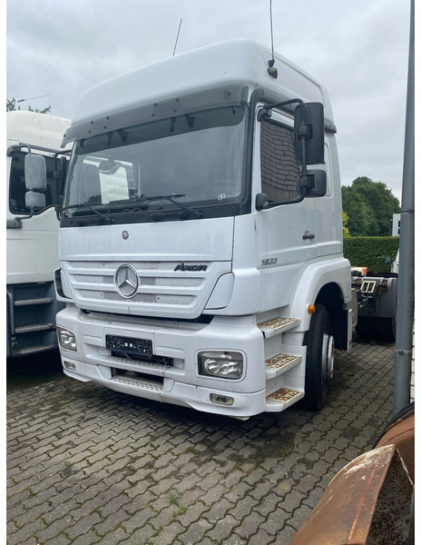 Mercedes-Benz 1833LS G.Haus/Hochdach - رأس تريلا: صورة 1 Mercedes-Benz 1833LS G.Haus/Hochdach - رأس تريلا: صورة 1