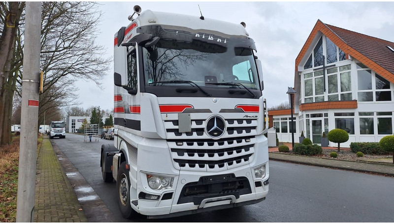 Mercedes-Benz 1845 Arocs 4x4 HD 1-Hand - رأس تريلا: صورة 2 Mercedes-Benz 1845 Arocs 4x4 HD 1-Hand - رأس تريلا: صورة 2