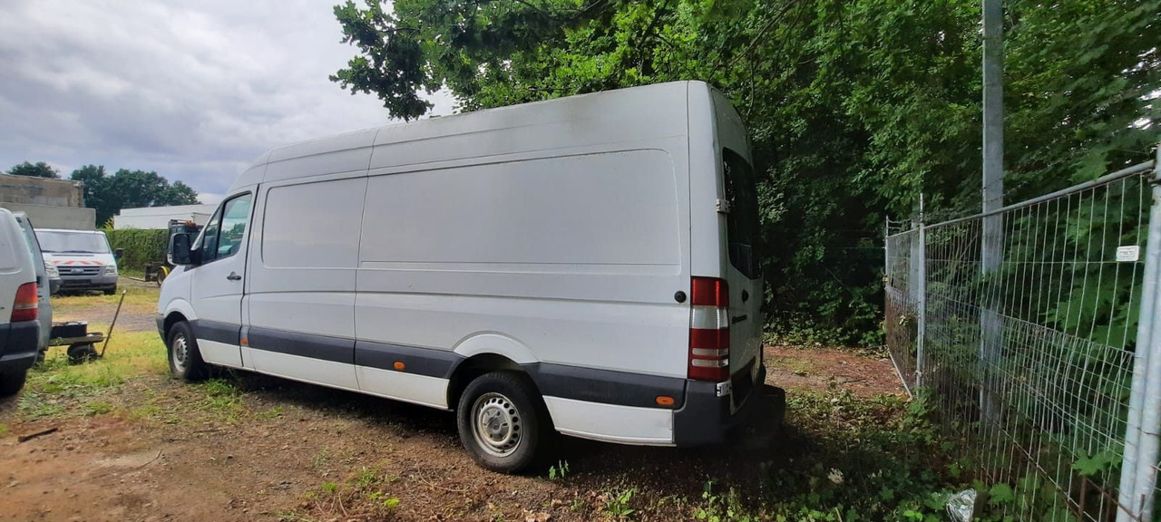 Mercedes-Benz 313 Sprinter - فان: صورة 5 Mercedes-Benz 313 Sprinter - فان: صورة 5