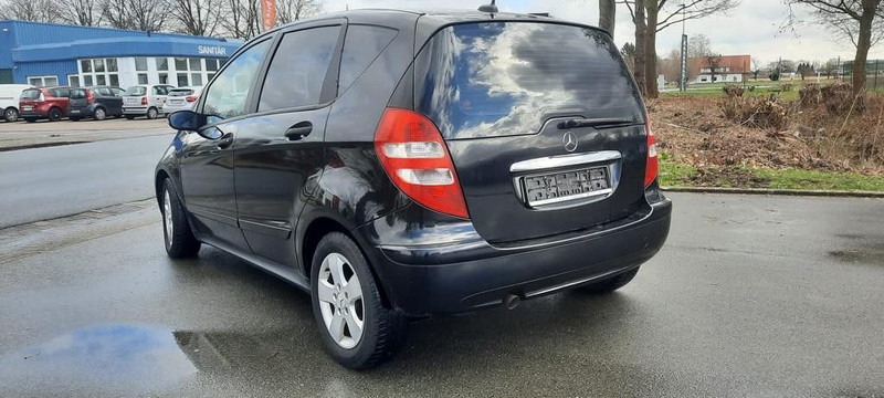 Mercedes-Benz A-Klasse 180 CDI AVANTGARDE - هاتشباك: صورة 4 Mercedes-Benz A-Klasse 180 CDI AVANTGARDE - هاتشباك: صورة 4