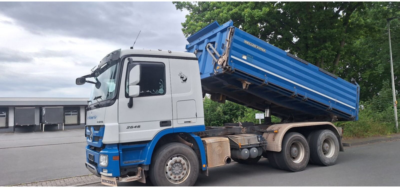 Mercedes-Benz Actros 2646 - شاحنة قلاب: صورة 2 Mercedes-Benz Actros 2646 - شاحنة قلاب: صورة 2