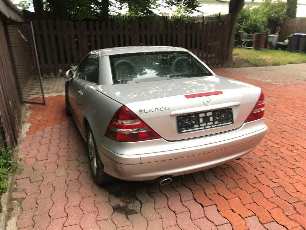 Mercedes-Benz SLK 200 Kompressor - سيارة: صورة 3 Mercedes-Benz SLK 200 Kompressor - سيارة: صورة 3