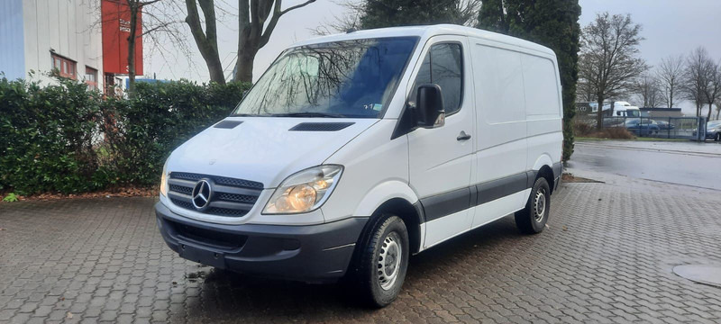 Mercedes-Benz Sprinter 316 Kastenwagen - فان المدمجة: صورة 2 Mercedes-Benz Sprinter 316 Kastenwagen - فان المدمجة: صورة 2