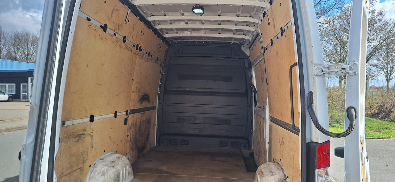Mercedes-Benz Sprinter II Kasten 216CDI Lang/Hoch - فان المدمجة: صورة 5 Mercedes-Benz Sprinter II Kasten 216CDI Lang/Hoch - فان المدمجة: صورة 5