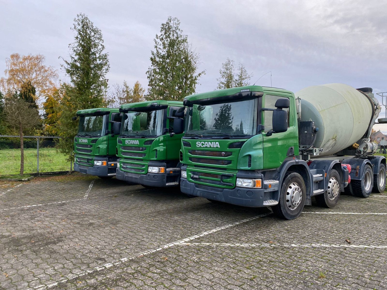 Scania 2x P360 Betonmischer 8x4 Blatt/Blatt E6 2 stück - شاحنة خلاطة خرسانة: صورة 3 Scania 2x P360 Betonmischer 8x4 Blatt/Blatt E6 2 stück - شاحنة خلاطة خرسانة: صورة 3