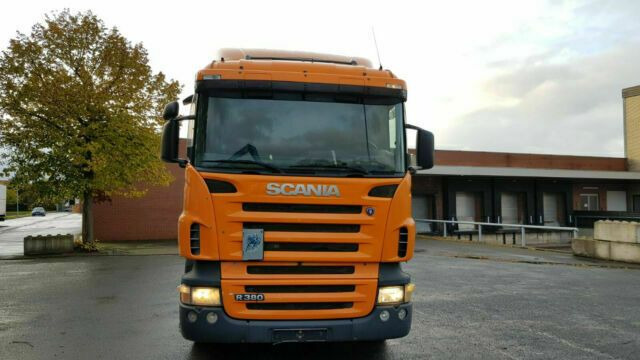 Scania P360 4x2 SZM G.Haus Klima Kipphyd. - مقطورة السحب: صورة 5 Scania P360 4x2 SZM G.Haus Klima Kipphyd. - مقطورة السحب: صورة 5
