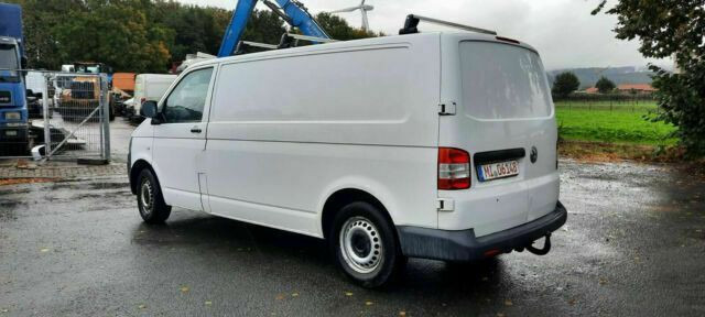 Volkswagen Transporter TDI Kastenwagen Lang - فان المدمجة: صورة 2 Volkswagen Transporter TDI Kastenwagen Lang - فان المدمجة: صورة 2