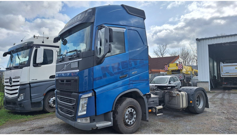 Volvo FH 460 - مقطورة السحب: صورة 1 Volvo FH 460 - مقطورة السحب: صورة 1