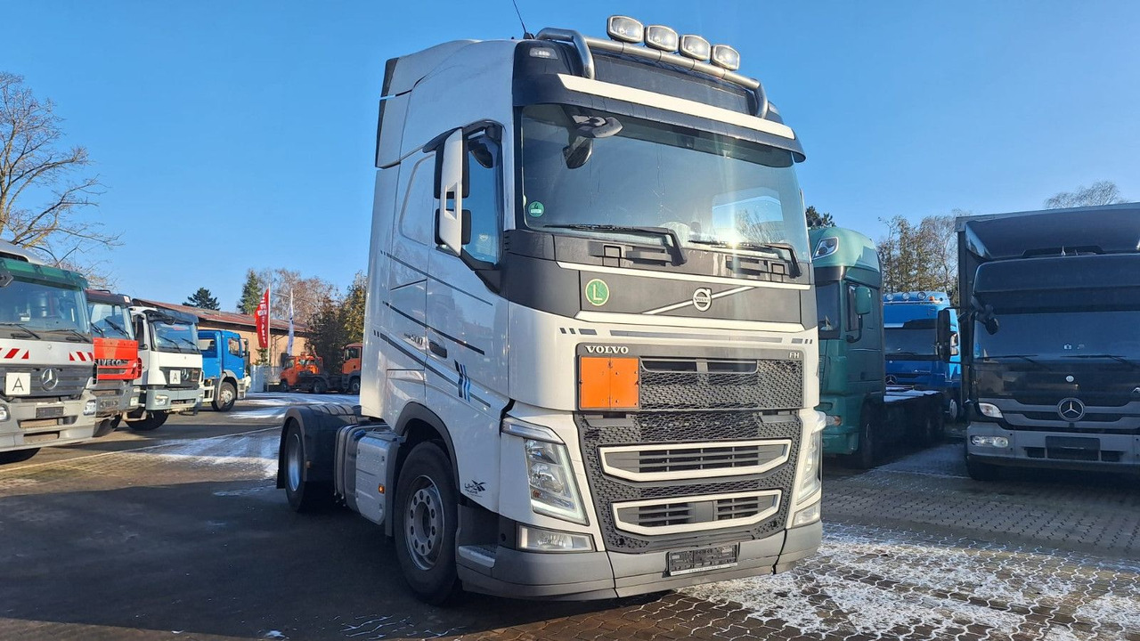 Volvo FH 500 Globbetrotter - مقطورة السحب: صورة 4 Volvo FH 500 Globbetrotter - مقطورة السحب: صورة 4