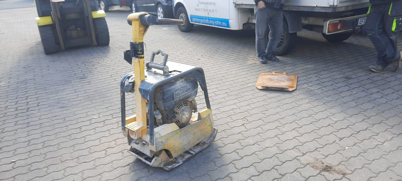 Wacker Rüttelplatte DPU 3050H - صفيحة هزازة: صورة 3 Wacker Rüttelplatte DPU 3050H - صفيحة هزازة: صورة 3