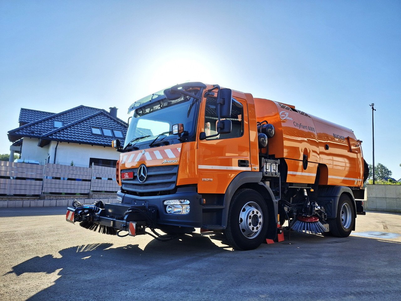 MERCEDES-BENZ Atego 1523 Zamiatarka Kehrmaschine BUCHER CityFant 6000 Euro 6 PM10 L/R Rura Do Liści - سياره كنس شوارع: صورة 2 MERCEDES-BENZ Atego 1523 Zamiatarka Kehrmaschine BUCHER CityFant 6000 Euro 6 PM10 L/R Rura Do Liści - سياره كنس شوارع: صورة 2