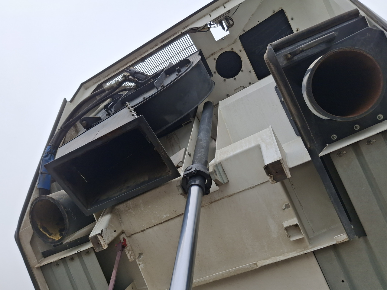 سياره كنس شوارع MERCEDES-BENZ Atego 1523 Zamiatarka Kehrmaschine Schmidt Street King 660 Euro 6 PM10 2 Motoren Szczotki L/R 2016r: صورة 26