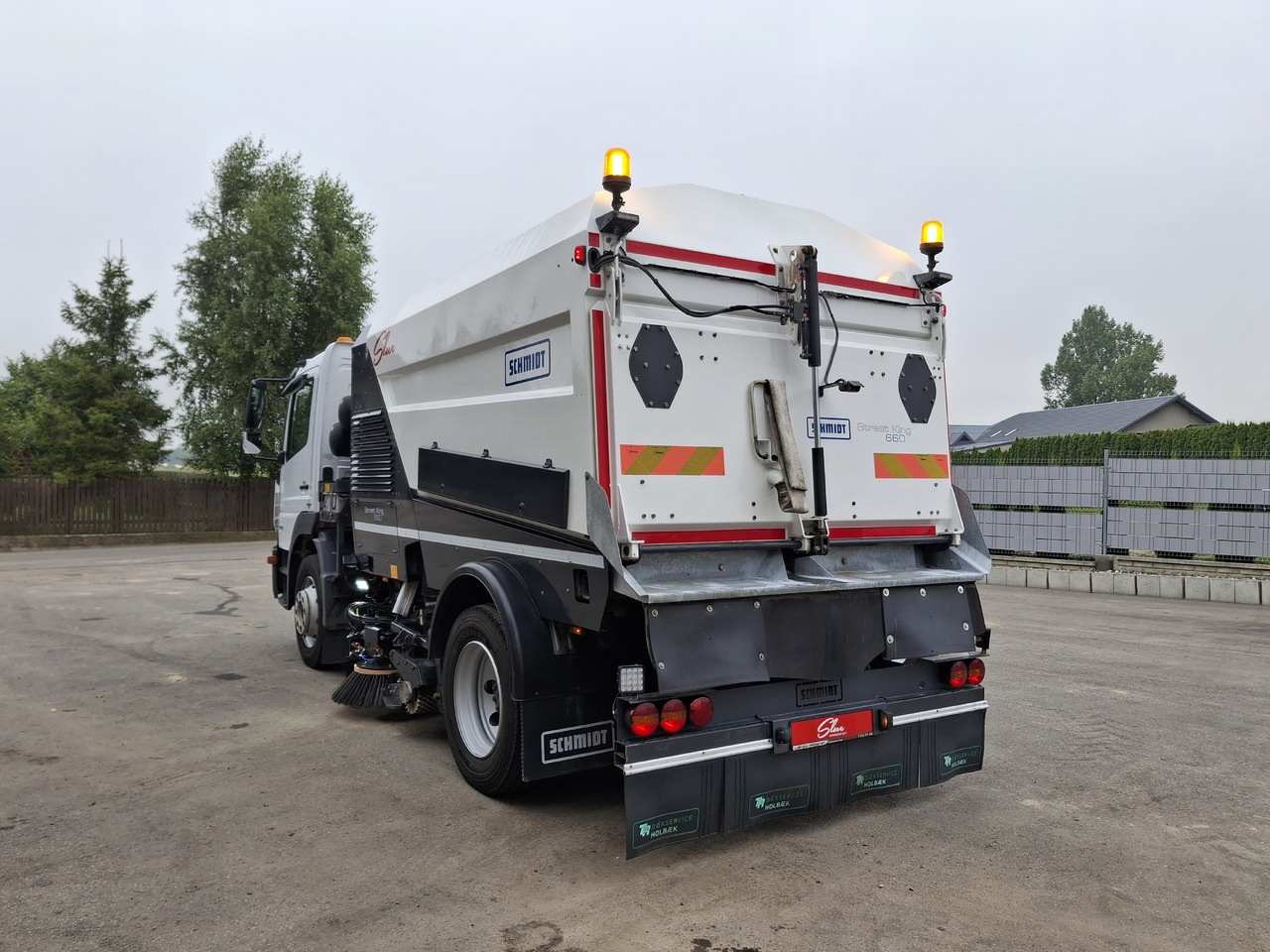MERCEDES-BENZ Atego 1523 Zamiatarka Kehrmaschine Schmidt Street King 660 Euro 6 PM10 2 Motoren Szczotki L/R 2016r - سياره كنس شوارع: صورة 3 MERCEDES-BENZ Atego 1523 Zamiatarka Kehrmaschine Schmidt Street King 660 Euro 6 PM10 2 Motoren Szczotki L/R 2016r - سياره كنس شوارع: صورة 3